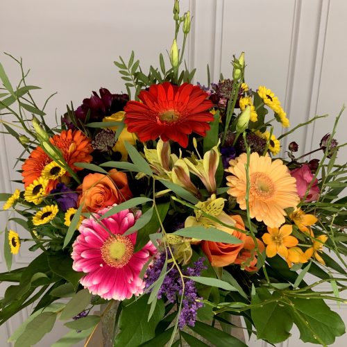 bunte Blumen als Strauß