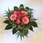 Strauß in pink mit Schleierkraut