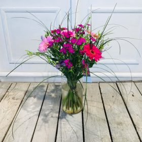 Gerbera im Sommerstaruß