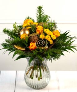 goldgelber Blumenstrauß zum Fest