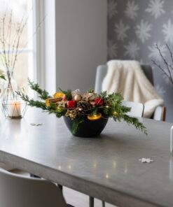 Adventsgesteck flach und breit mit LED Licht in anthrazit Gefäß